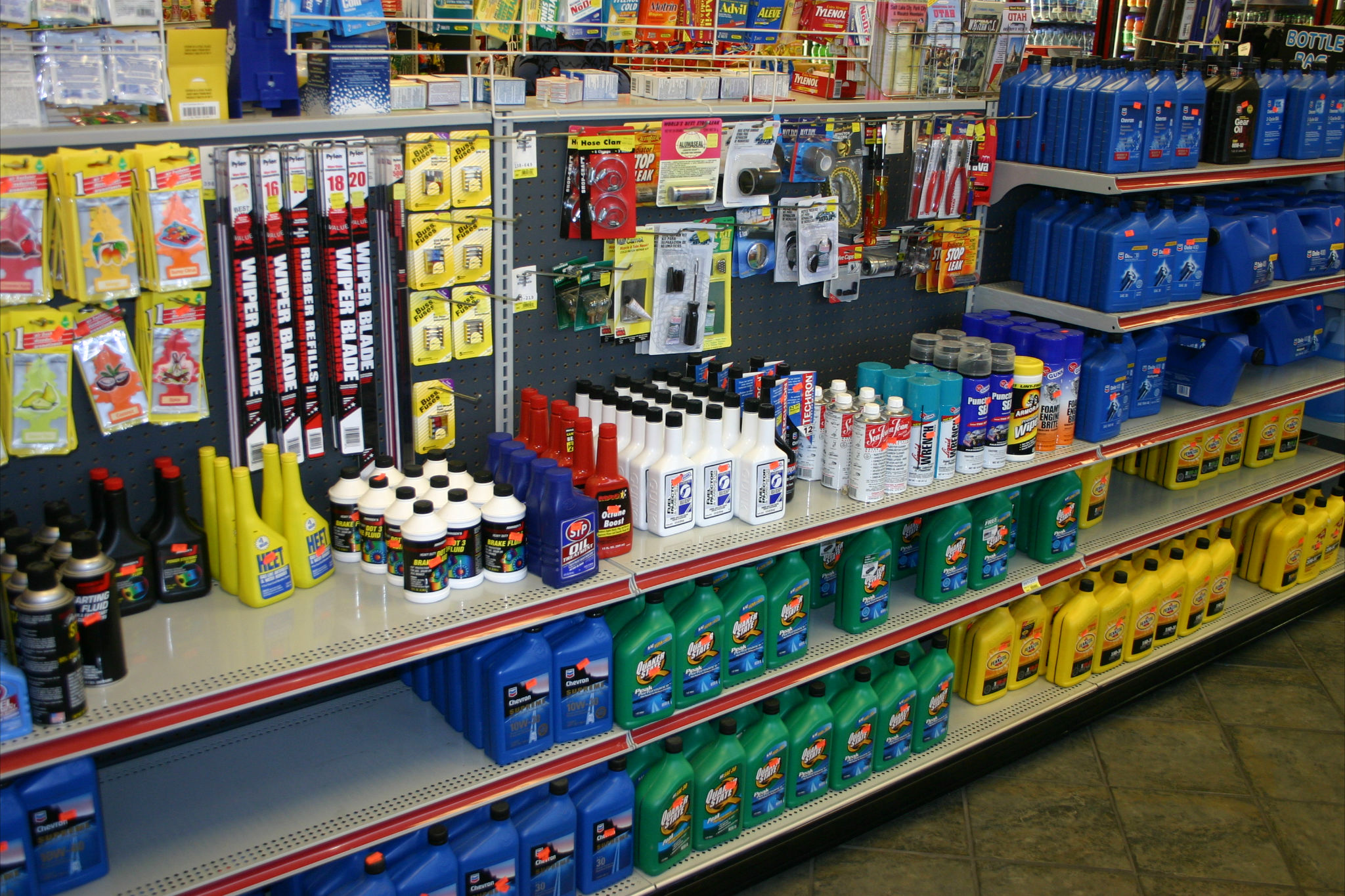 Convenience Stores Shelving, Kent Store Fixtures, Hingham, MAKent